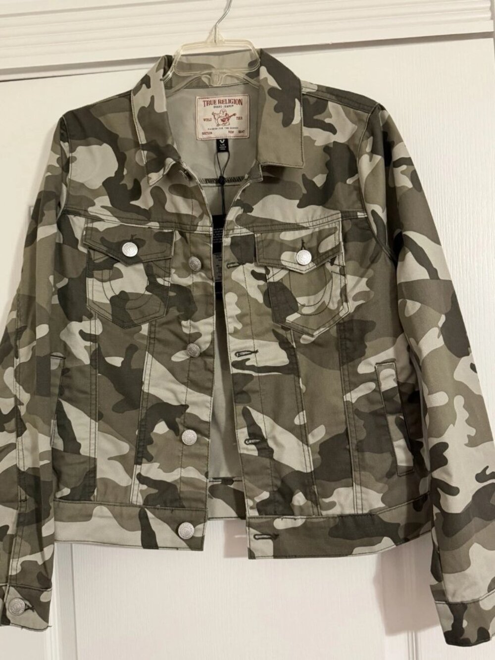 True Religion Women Jacket Denim Camouflage Size Large Button Up $184 value NEW